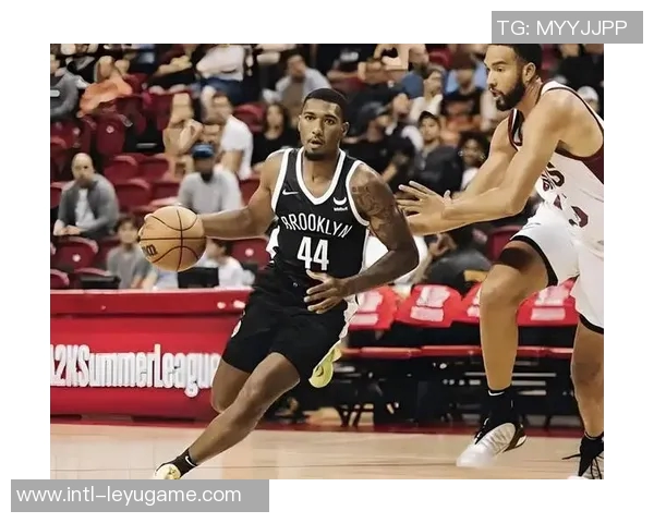 篮网主帅称沃尔夫积极防守能力强可换防小个子且具备出色篮板能力 篮网主帅称沃尔夫积极防守能力强可换防小个子且具备出色篮板能力