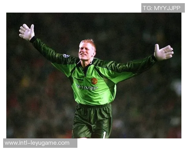 舒梅切尔质疑曼联高层决策称解雇阿莫林时机不当是球队倒退表现 舒梅切尔质疑曼联高层决策称解雇阿莫林时机不当是球队倒退表现